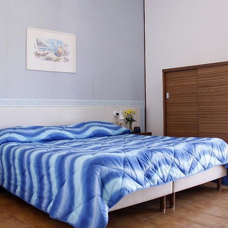 Hotel Eufemia Isola delle Femmine Dış mekan fotoğraf